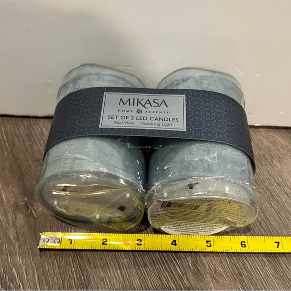 Pretty Mikasa Set of 2 LED Candles with Flickering Light- NWT - Picture 9 of 10